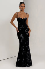 Nefertiti Maxi Dress - Black